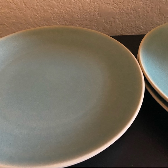 4 West Elm Light Blue Alta Organic Reactive Crackle Glaze Stoneware 8” Plates - Picture 6 of 15